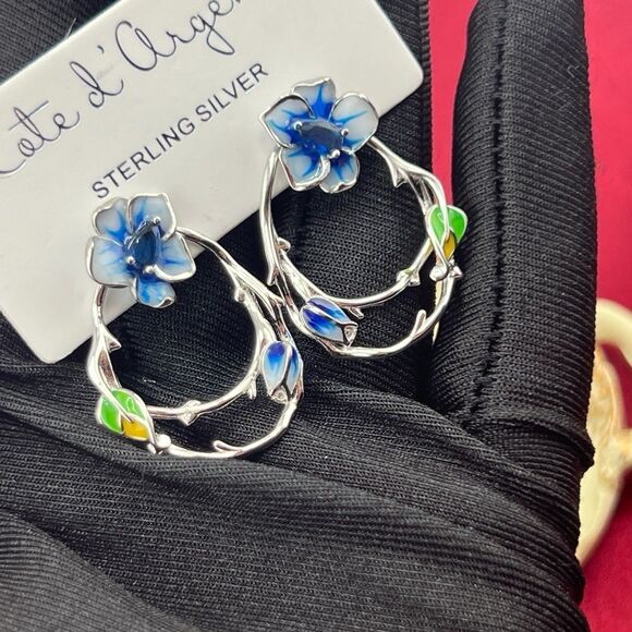 Sterling Silver Floral Hoop Earrings by Cote d’Argent - Picture 5 of 6